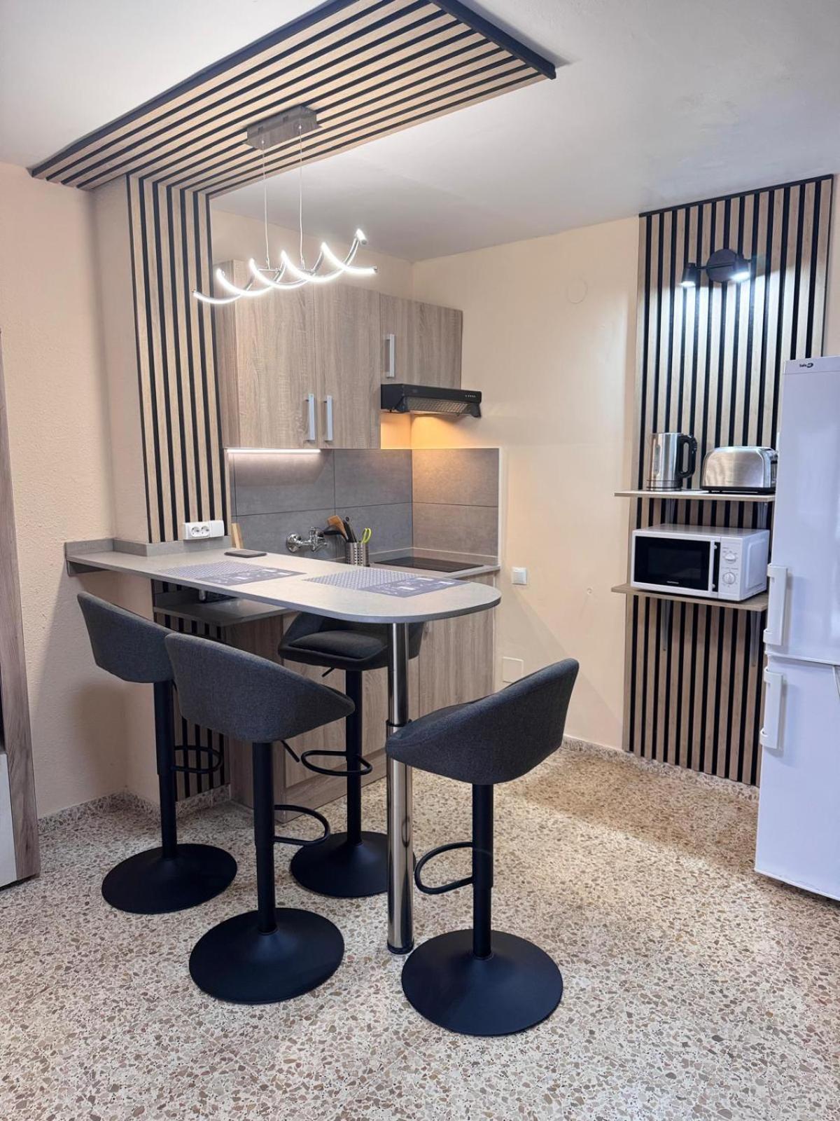Apartamentos Don Quijote 库列拉 外观 照片